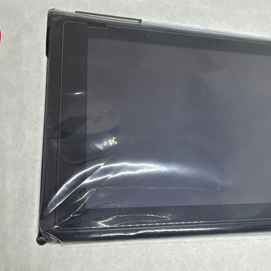 液晶美品　Nintendo Switch 赤