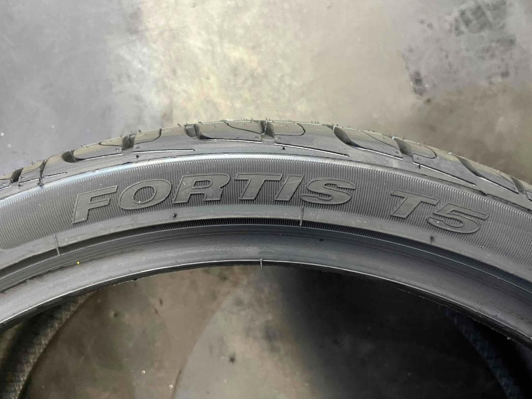 225/35R20 2本 マックストレック ローダウン 引っ張りハイエース