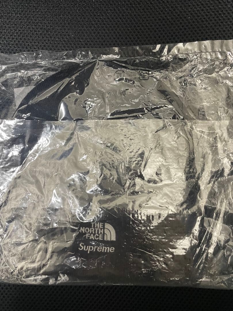 THE NORTH FACE / Supreme ブラックニット帽