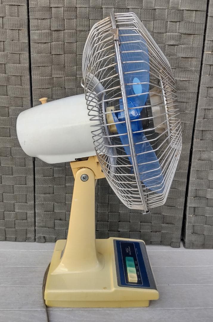 レア　NEC　NF-30FE 扇風機　昭和　レトロ　3枚羽根