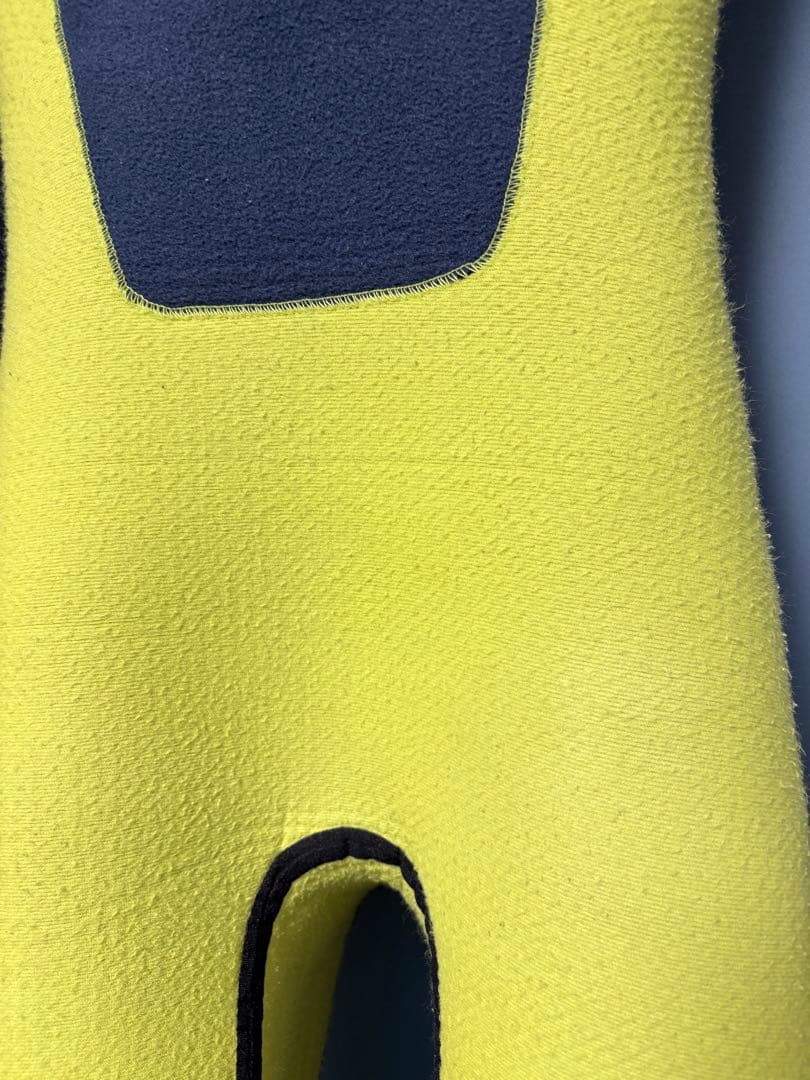 美品⭐︎BEWET(ビーウェット)5×3mm セミドライ レディース Mサイズ相当