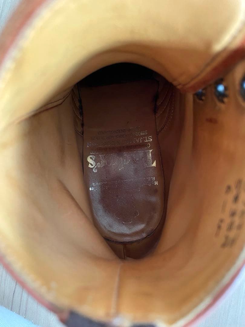Tricker's トリッカーズ レザーウイングチップブーツ　レースアップ