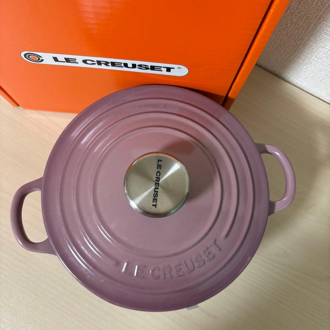 LE CREUSET モーブピンク　ロンド18