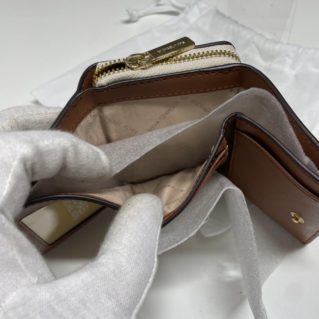 マ*コ様 新品　MICHAEL KORS モノグラム三つ折り財布