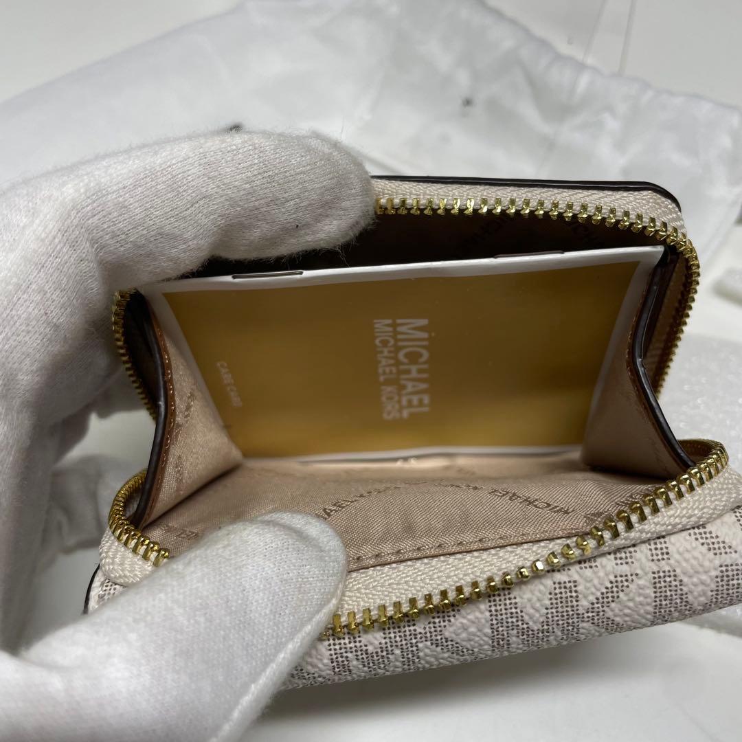 マ*コ様 新品　MICHAEL KORS モノグラム三つ折り財布