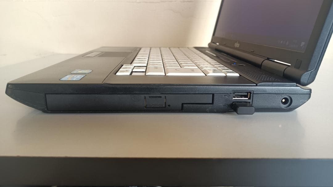 き*ん様 ⭐️ノートパソコンFUJITSU第三世代Core i5 SSD128G