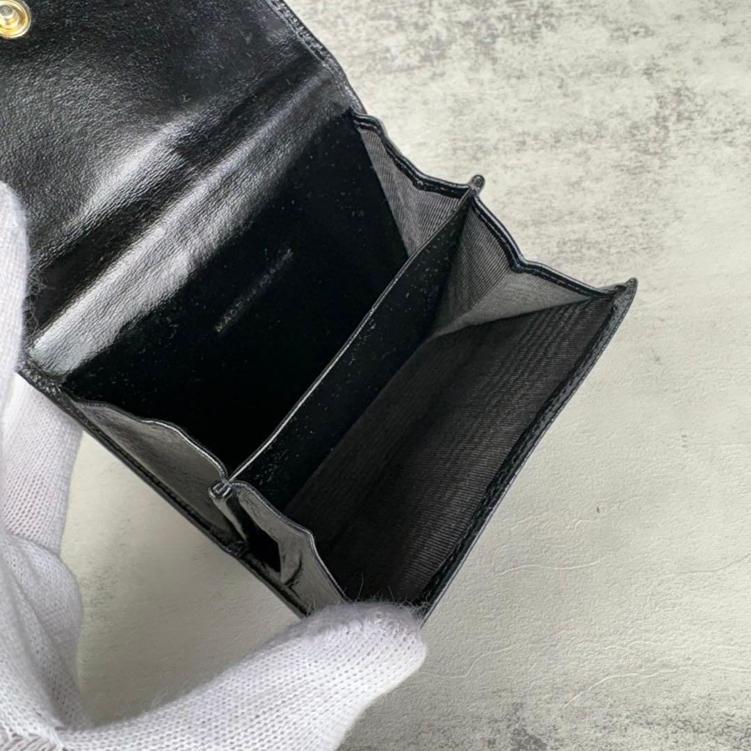 CHANEL キャビアスキン　デカココ　三つ折り財布　ケース