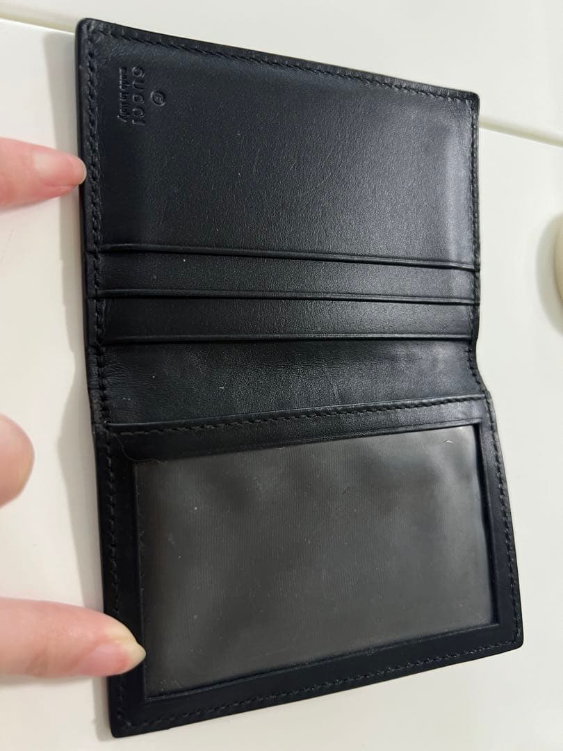 GUCCI ブラックレザーカードケース