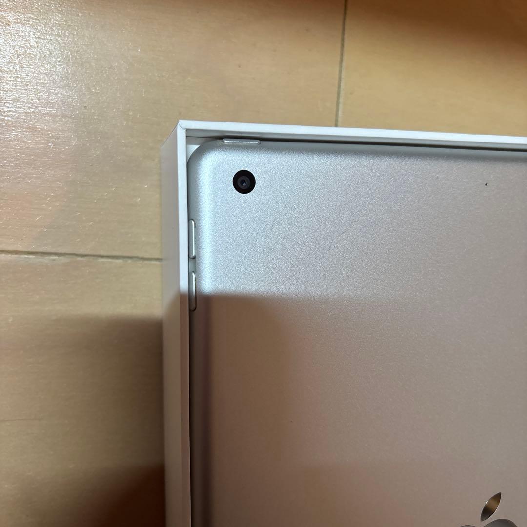 iPad第7世代 128GB Wi-Fi 初期化済み　2019年　美品