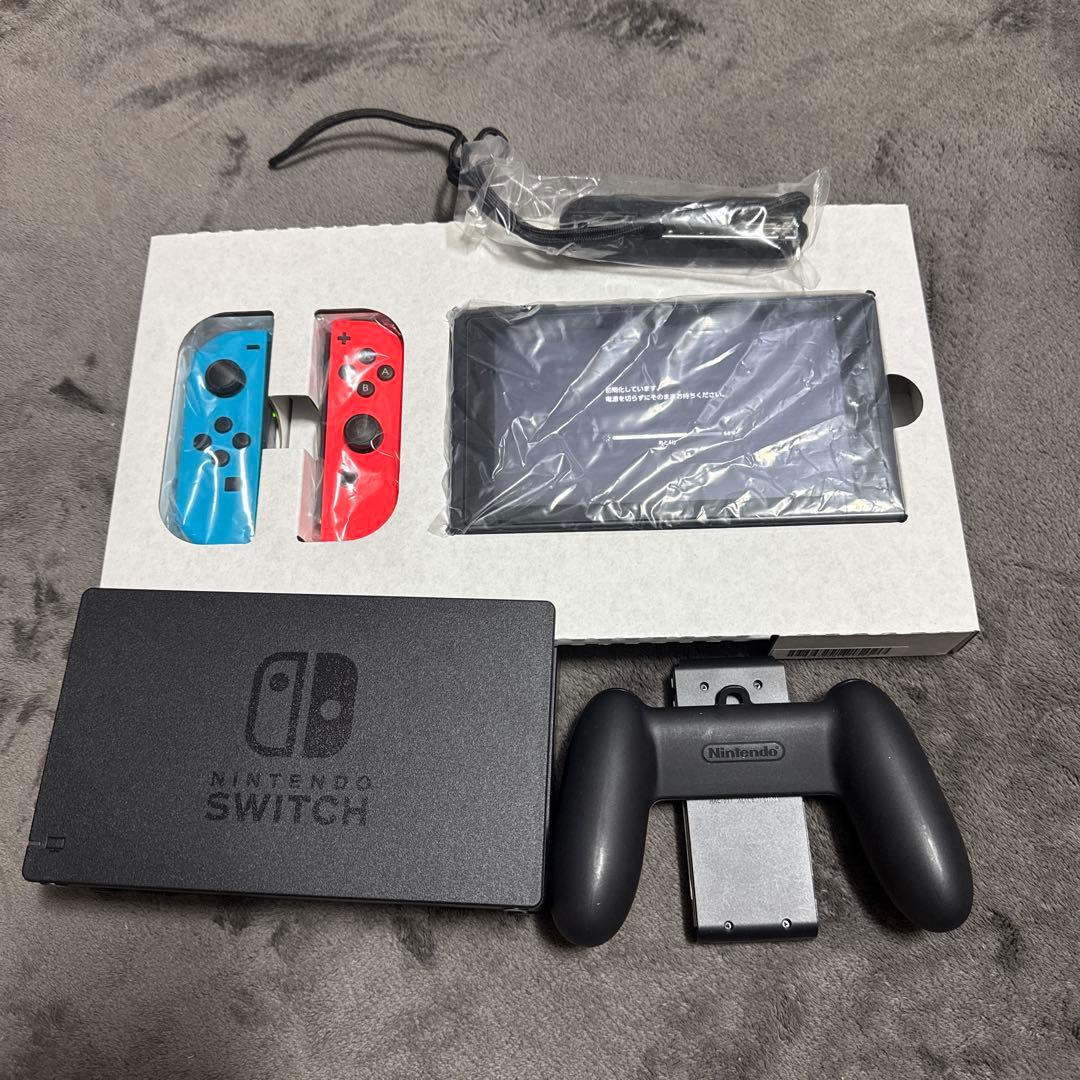 Nintendo Switch 本体 青/赤セット