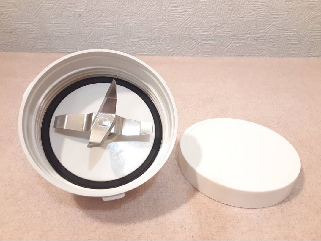 美品　Iwatani クラッシュミルサー