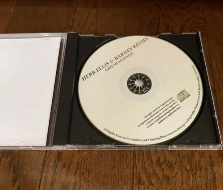 バーニーケッセル　ハーブエリス  ライヴ　CD
