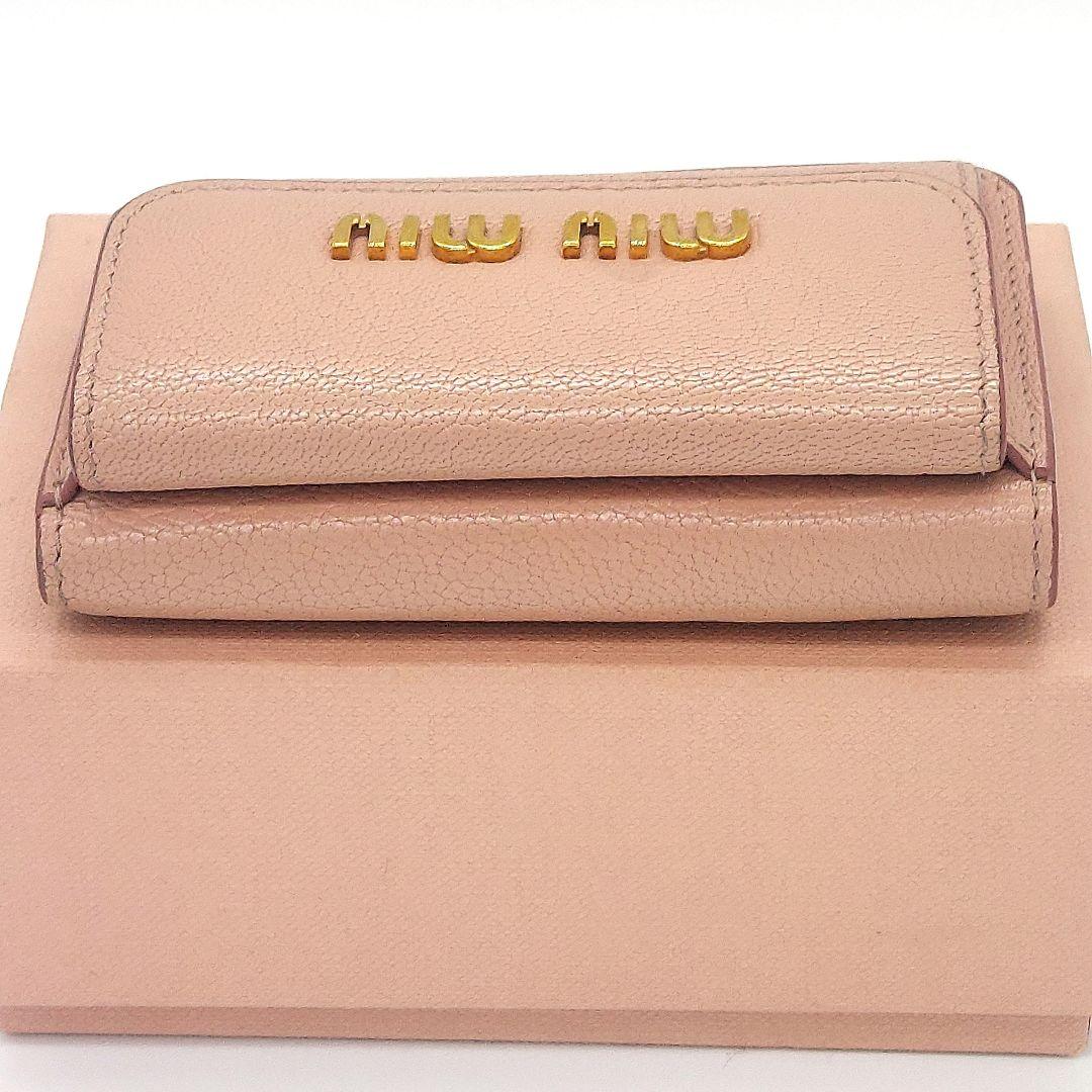 【もか】MIUMIU 三つ折り財布 コンパクトウォレット ゴールドロゴ