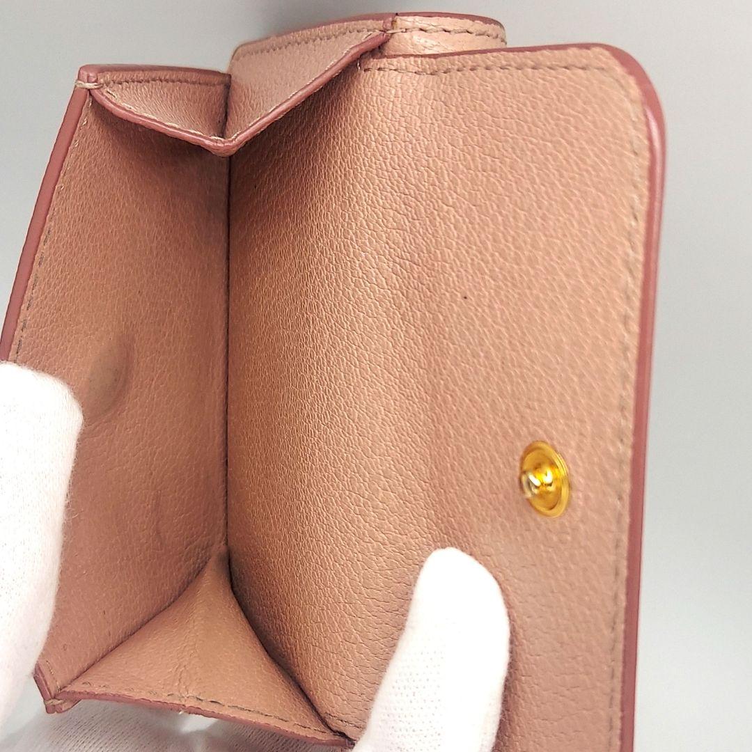 【もか】MIUMIU 三つ折り財布 コンパクトウォレット ゴールドロゴ