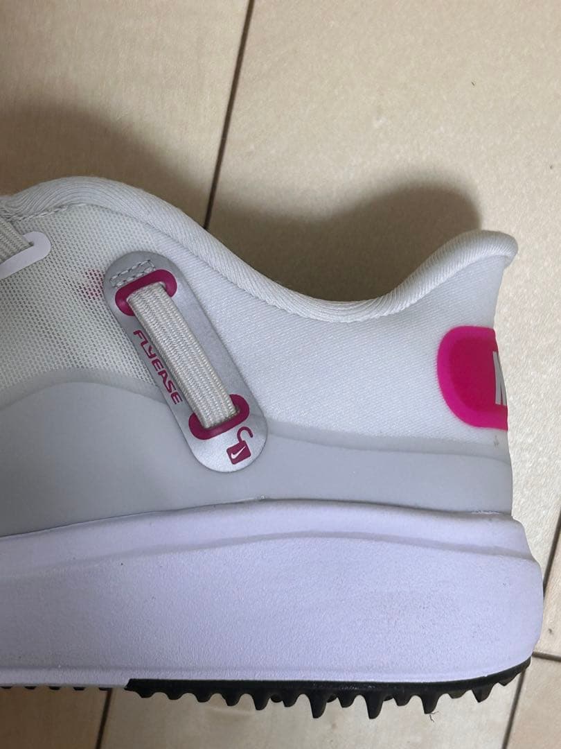 NIKE レディース ゴルフシューズ 23cm ホワイト ピンク スパイクレス