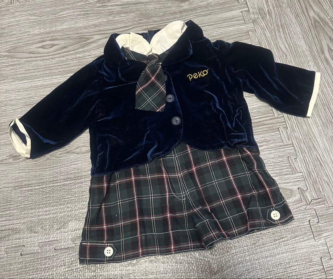 店頭ペコちゃんベルベットジャケットパンツpecoちゃんのネーム入り！