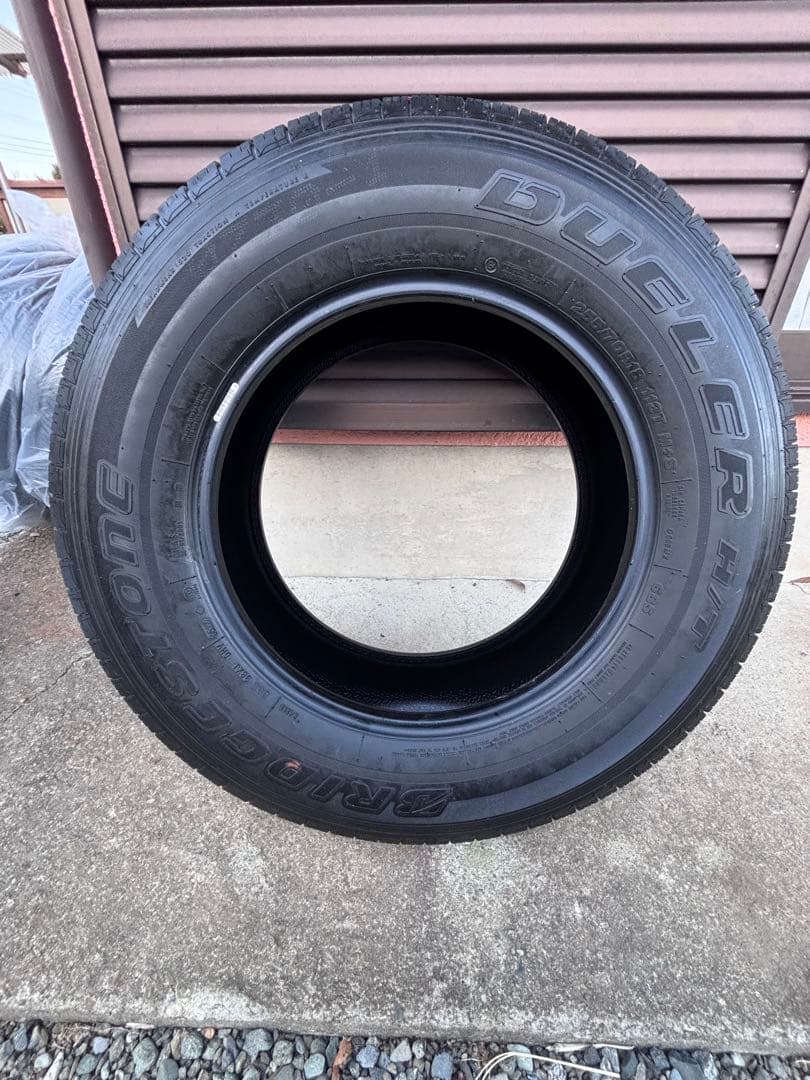 か*ン様 タイヤ BRIDGESTONE 255/70/R18 JLラングラー用