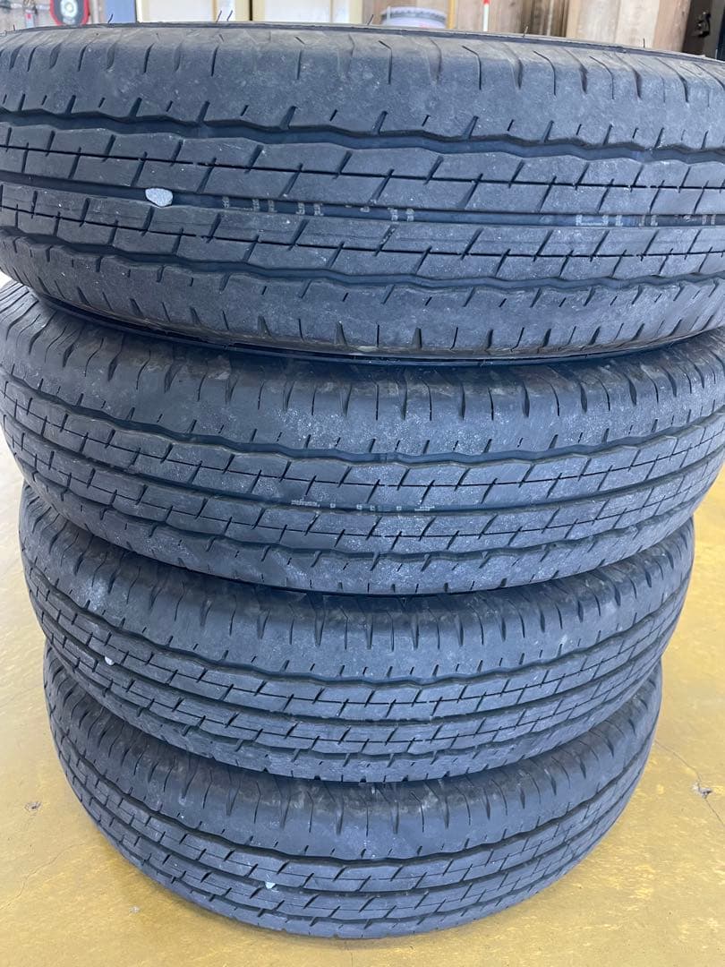 ダンロップSP175L 155/80R14 2025年製造　バリ山です