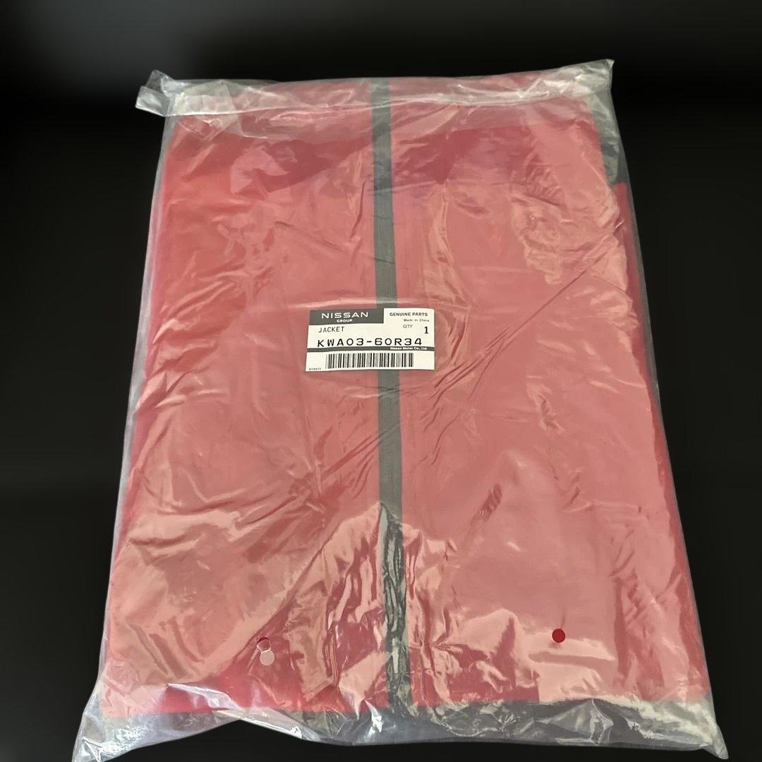 Nissan Nismo レッドジャケット