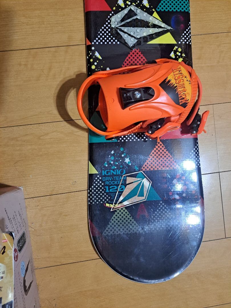 スノーボード　ビンディング