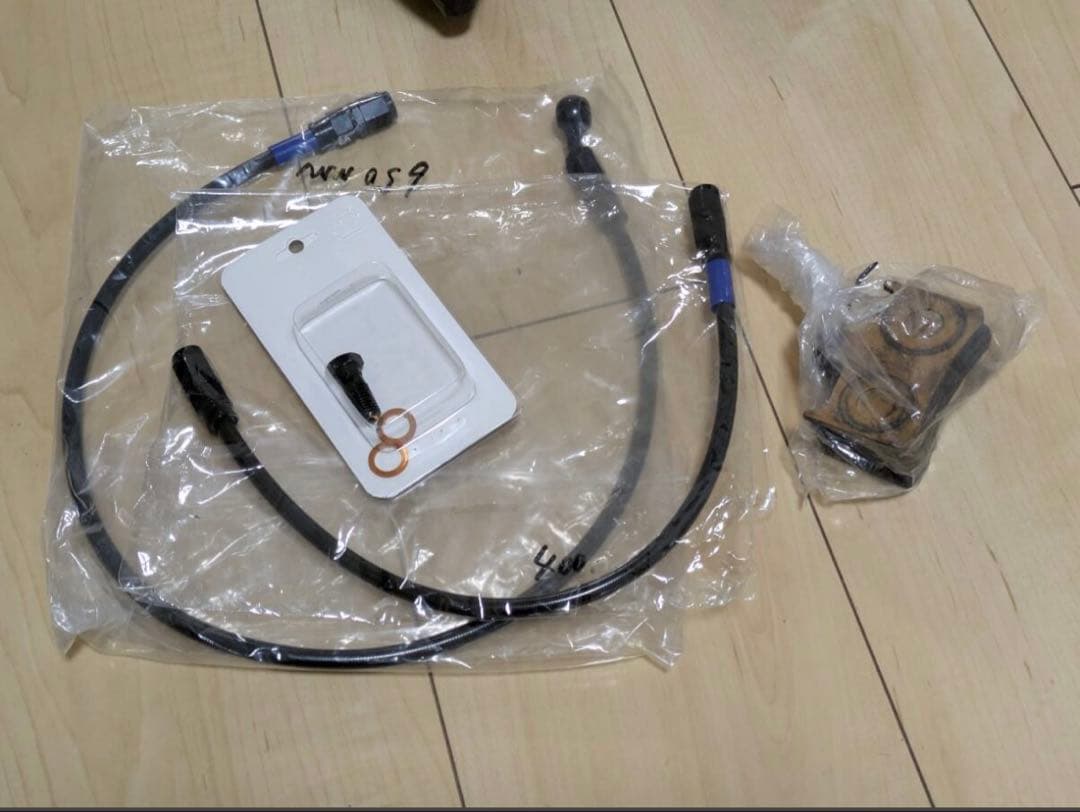 ゼファー750フロント4potキャリパー塗装品