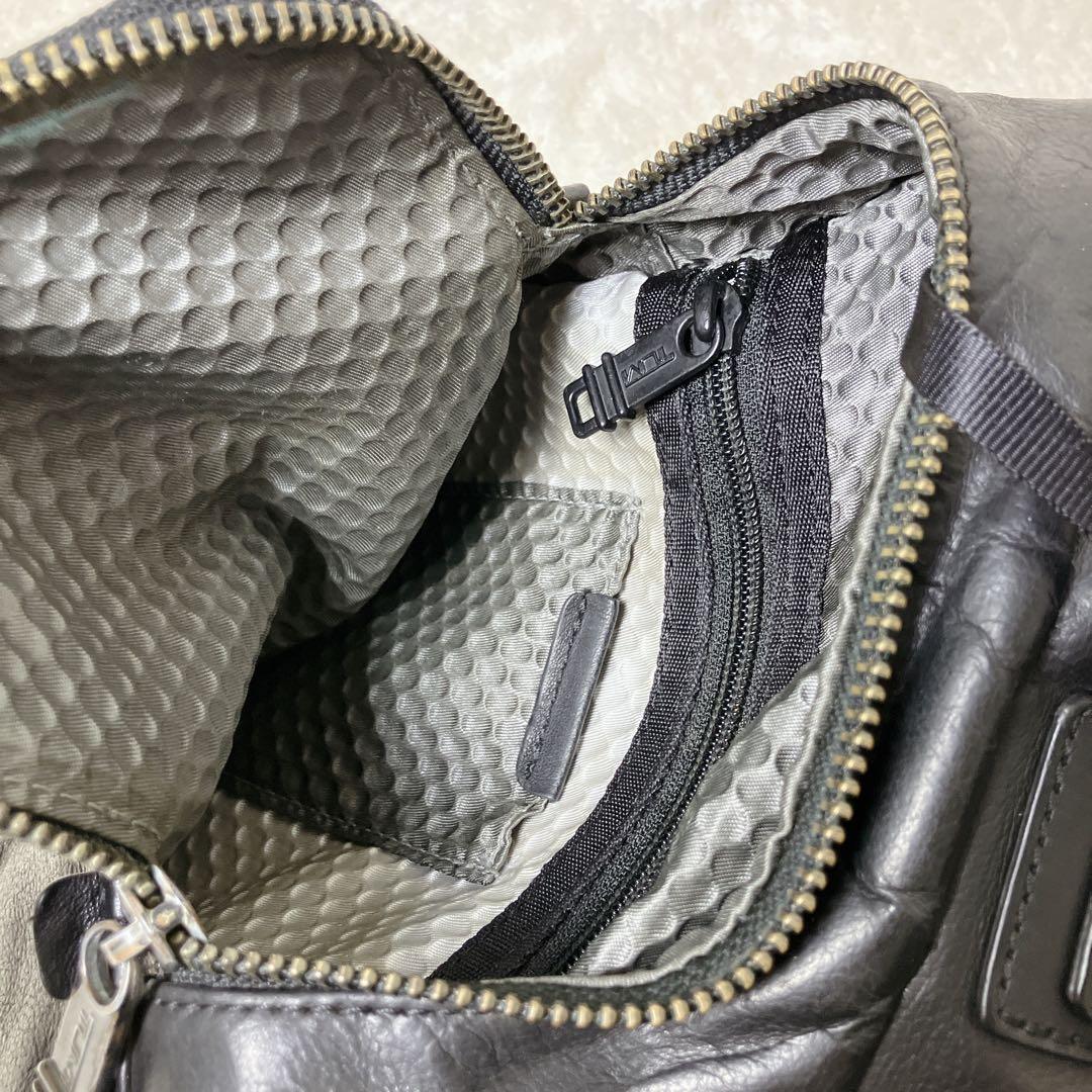 TUMI エバレット エッセンシャル トートバッグ ボストン 2way レザー