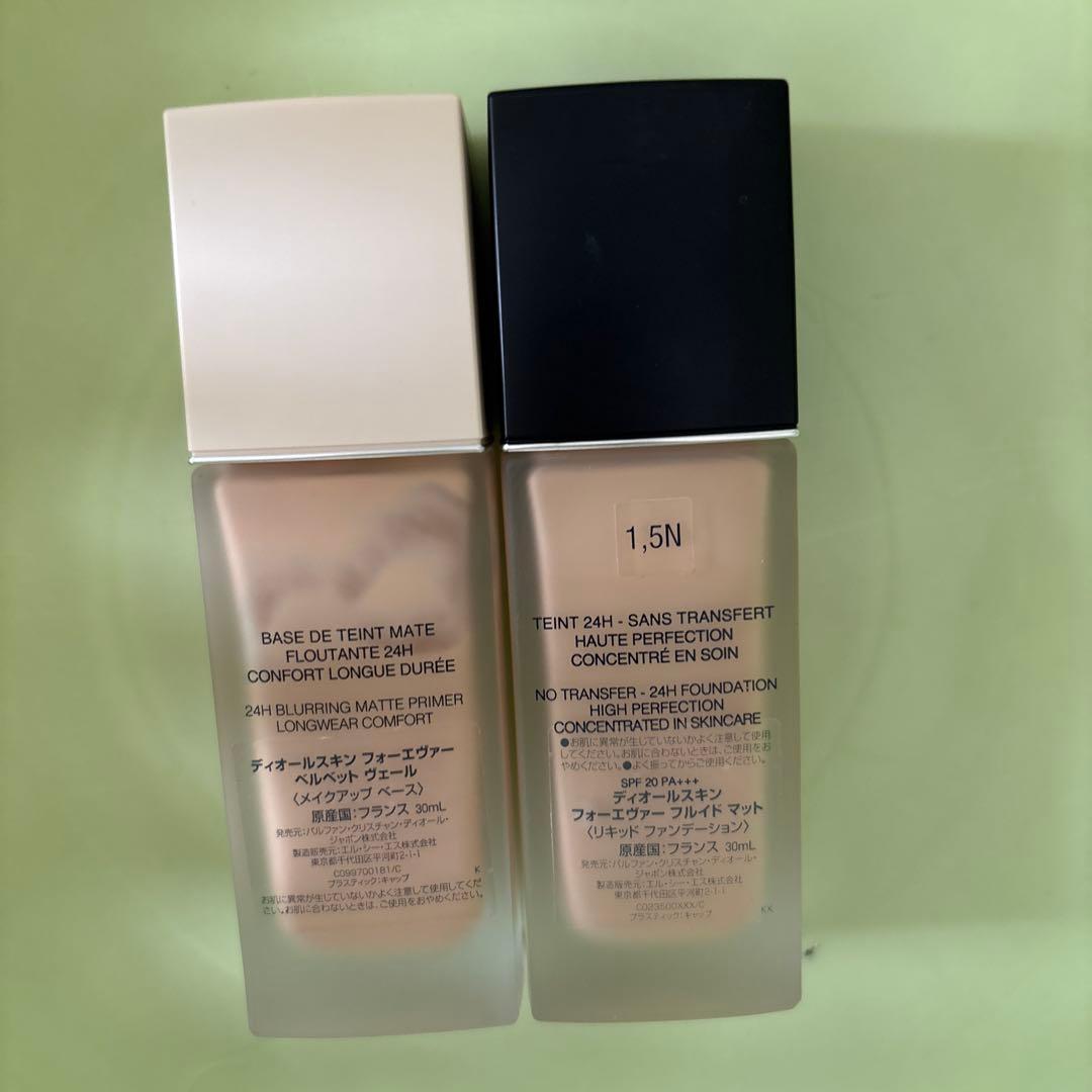 Dior スキンフォーエバーベルベットヴェール&フルイドマット1.5N