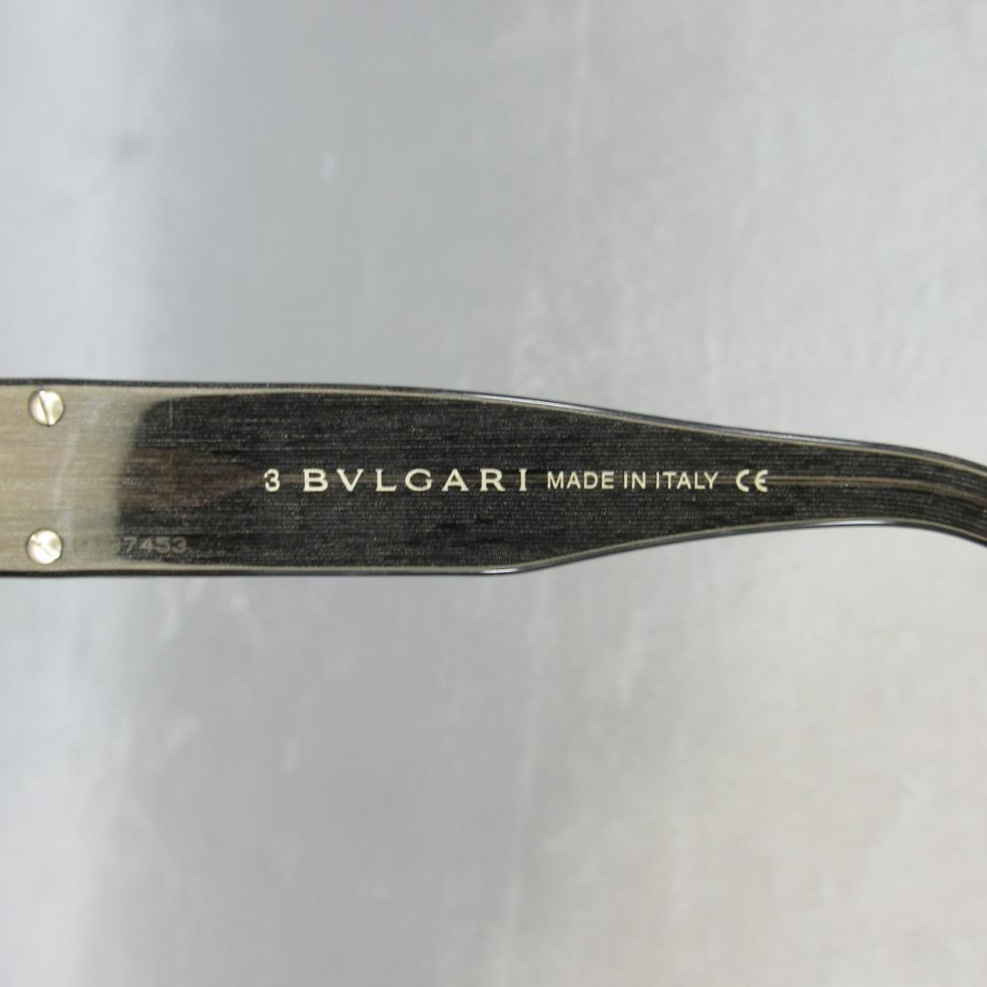 ✨輝くテンプルロゴ✨BVLGARI サングラス グレー ヘアライン加工