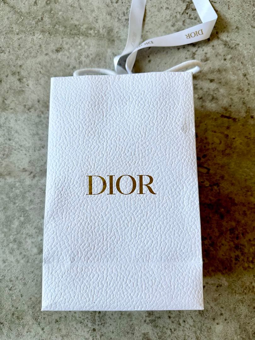 Dior j'adore ボディミルク ショッパー付き