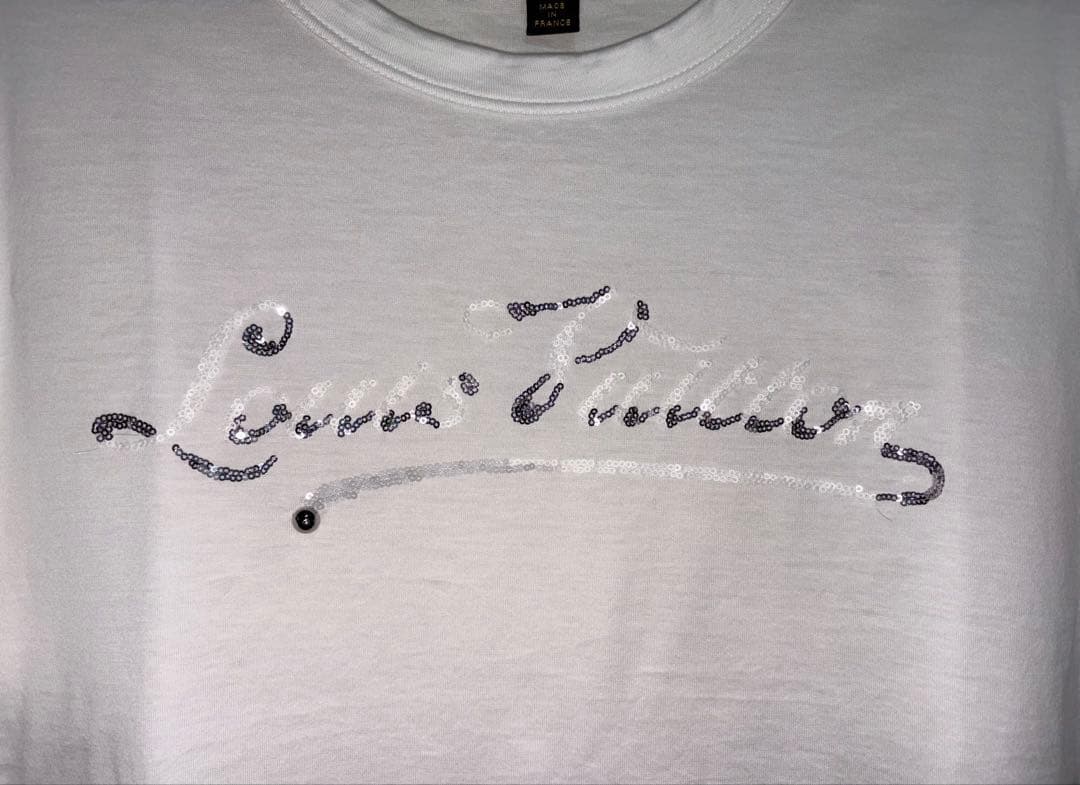 ルイヴィトン　カットソー Tシャツ　スパンコールルイヴィトン ロゴ