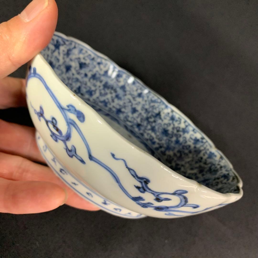 K749⭐︎大振りで完品 古伊万里 花唐草 膾皿 江戸後期 「成化年製」銘