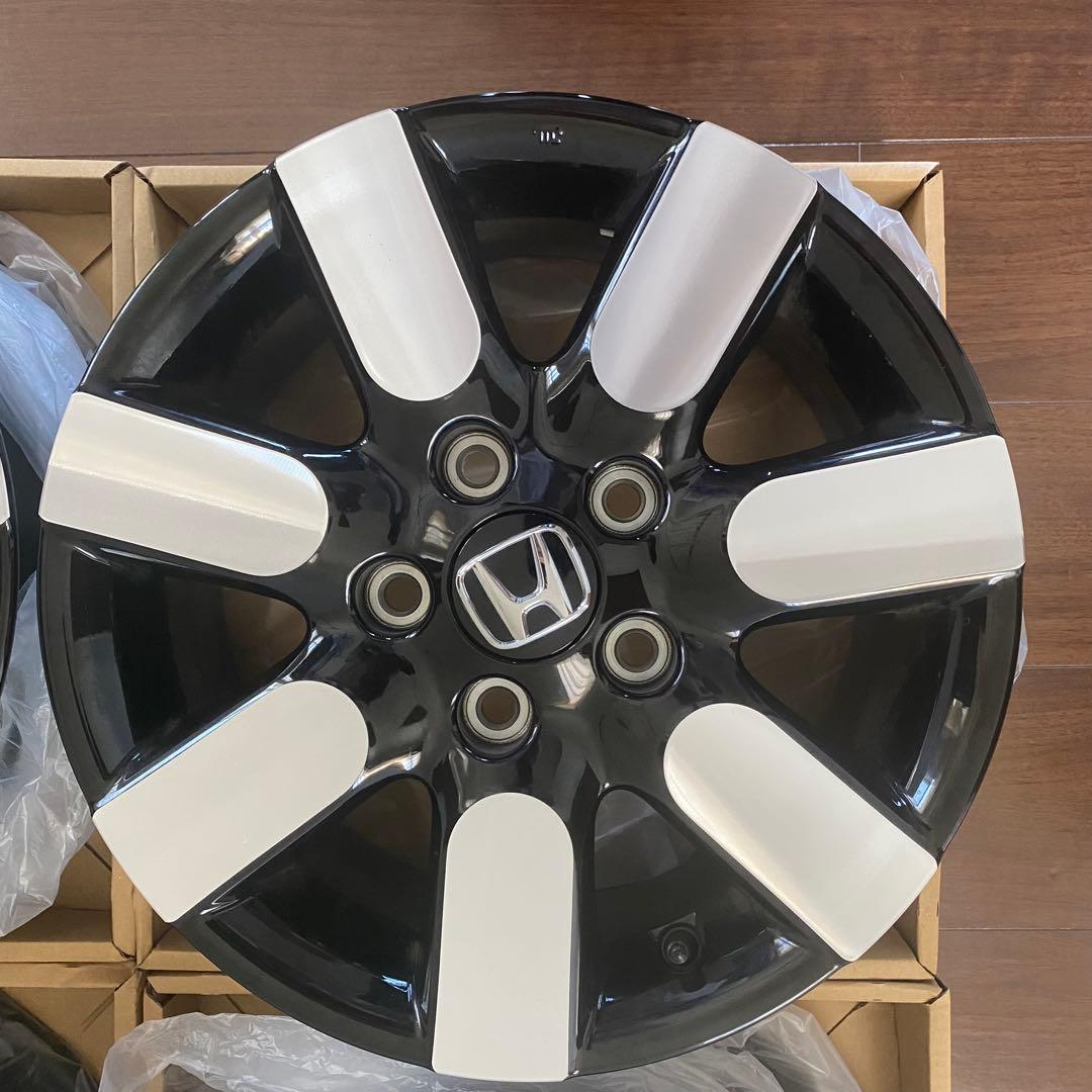 ホンダフリード純正ホイール2本売り①