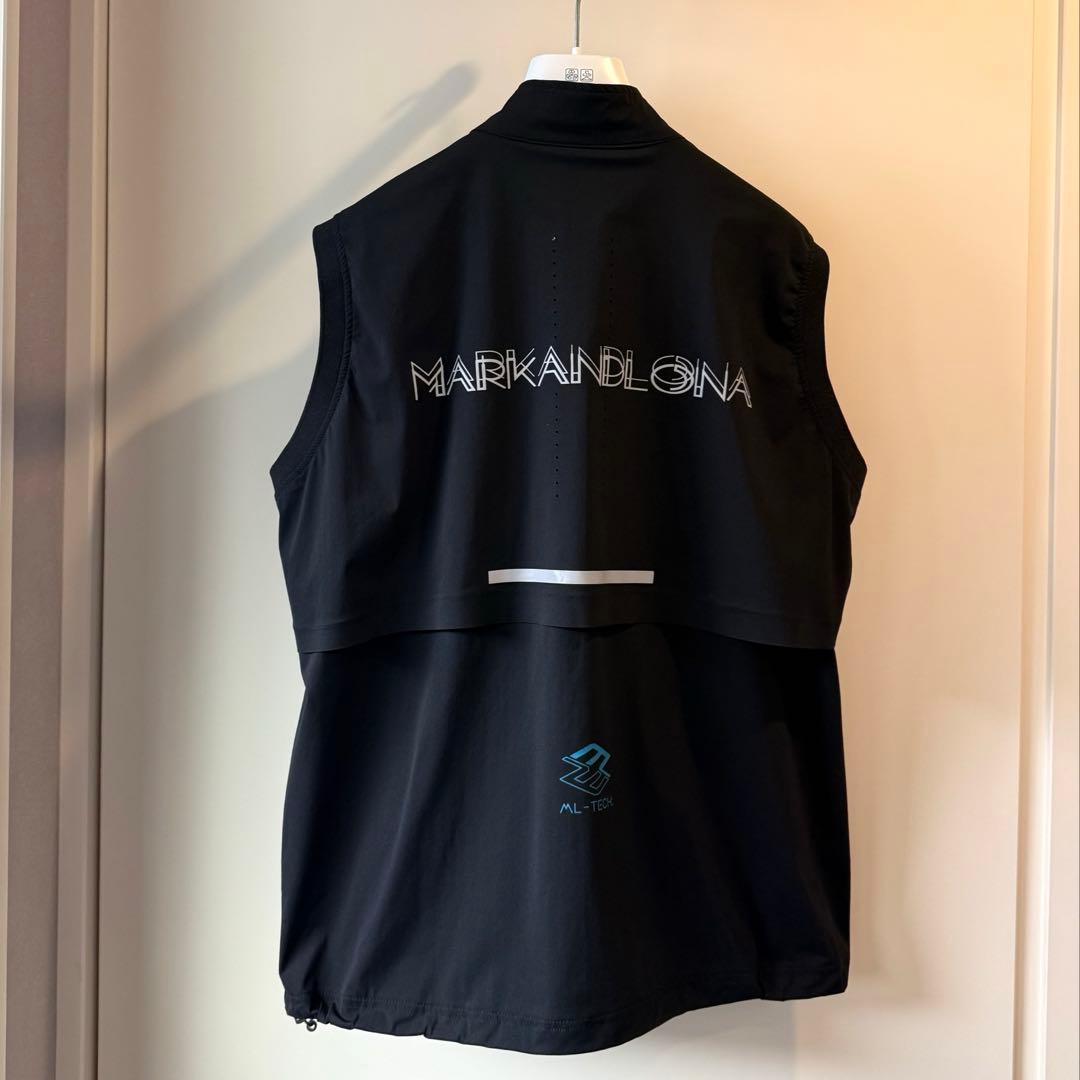 美品 ★ MARK&LONA ナイロンベスト ジャージ マーク&ロナ 正規品 黒