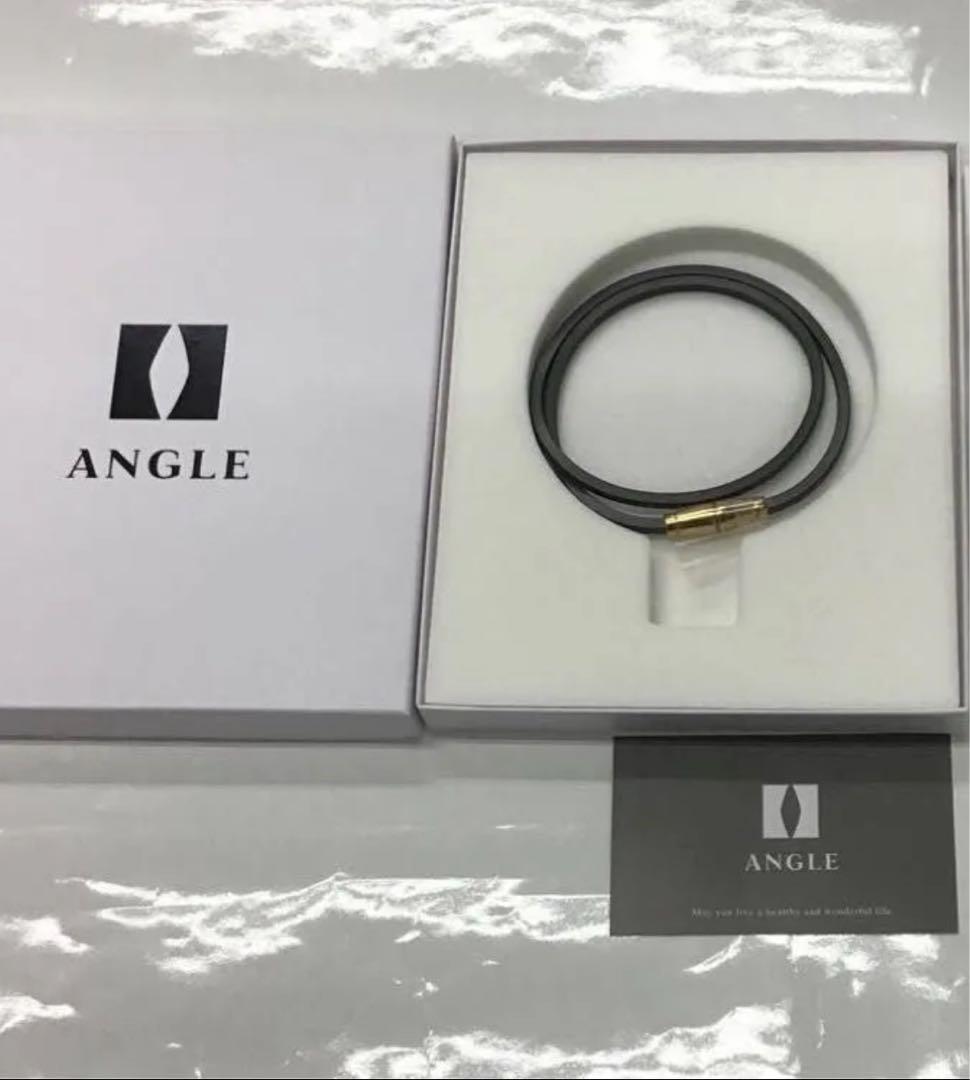 ANGLE シンプル ネックレス ブラック