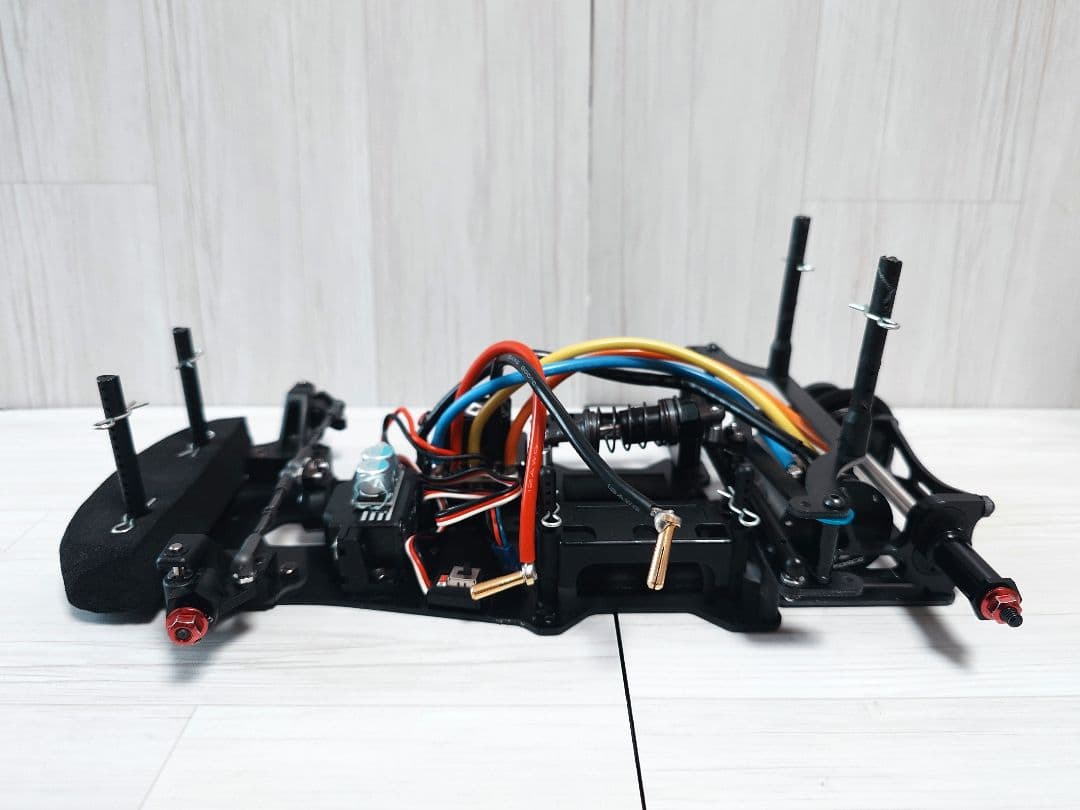 Kawada M300GT2 シャーシ　(中古)