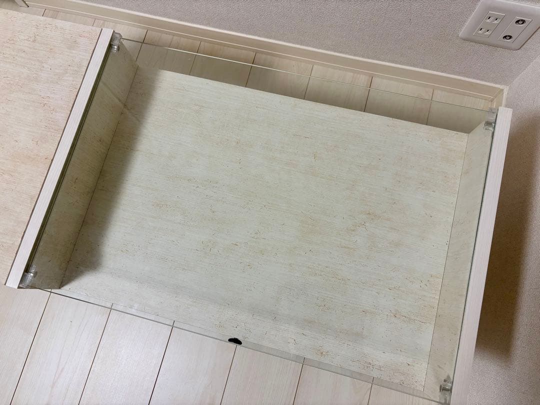 ニトリ ドレッサーテーブル ガラス天板