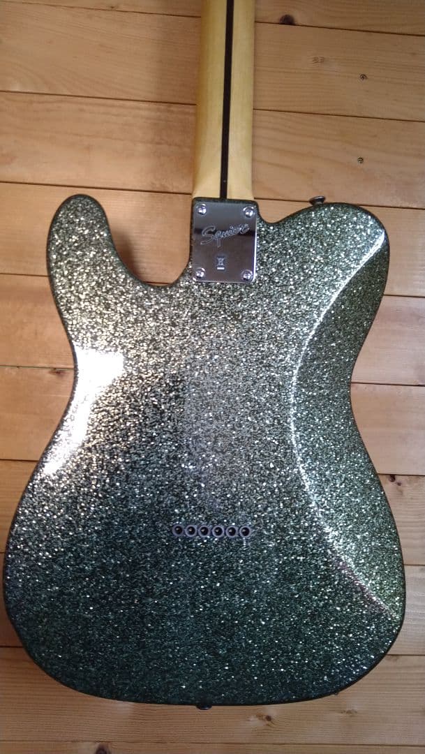SQUIER　テレキャスター SCANDAL HARUNA スカル柄