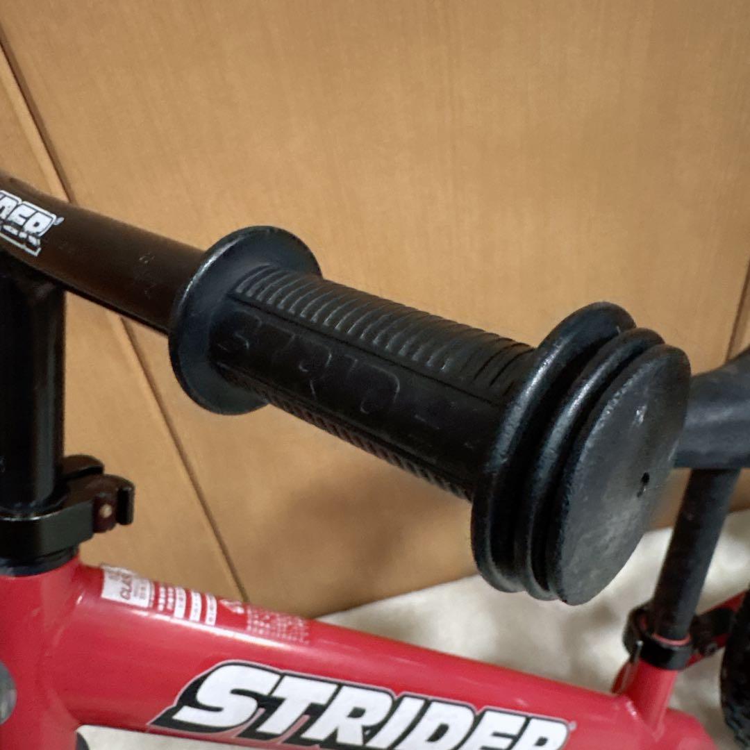 ストライダー　クラシック　STRIDER 12インチ　レッド　日本正規品