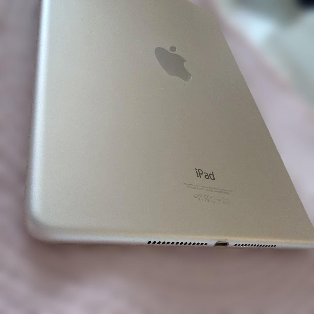 iPad Air 2 Wi-Fi モデル ゴールド 32GB【本体+付属品】