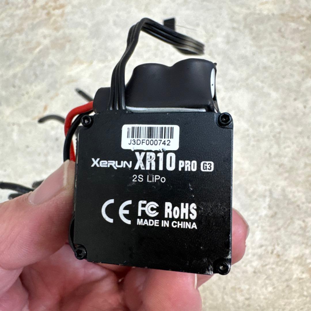 HOBBYWING XR10 PRO G3とV10 G4R 13.5Tセット