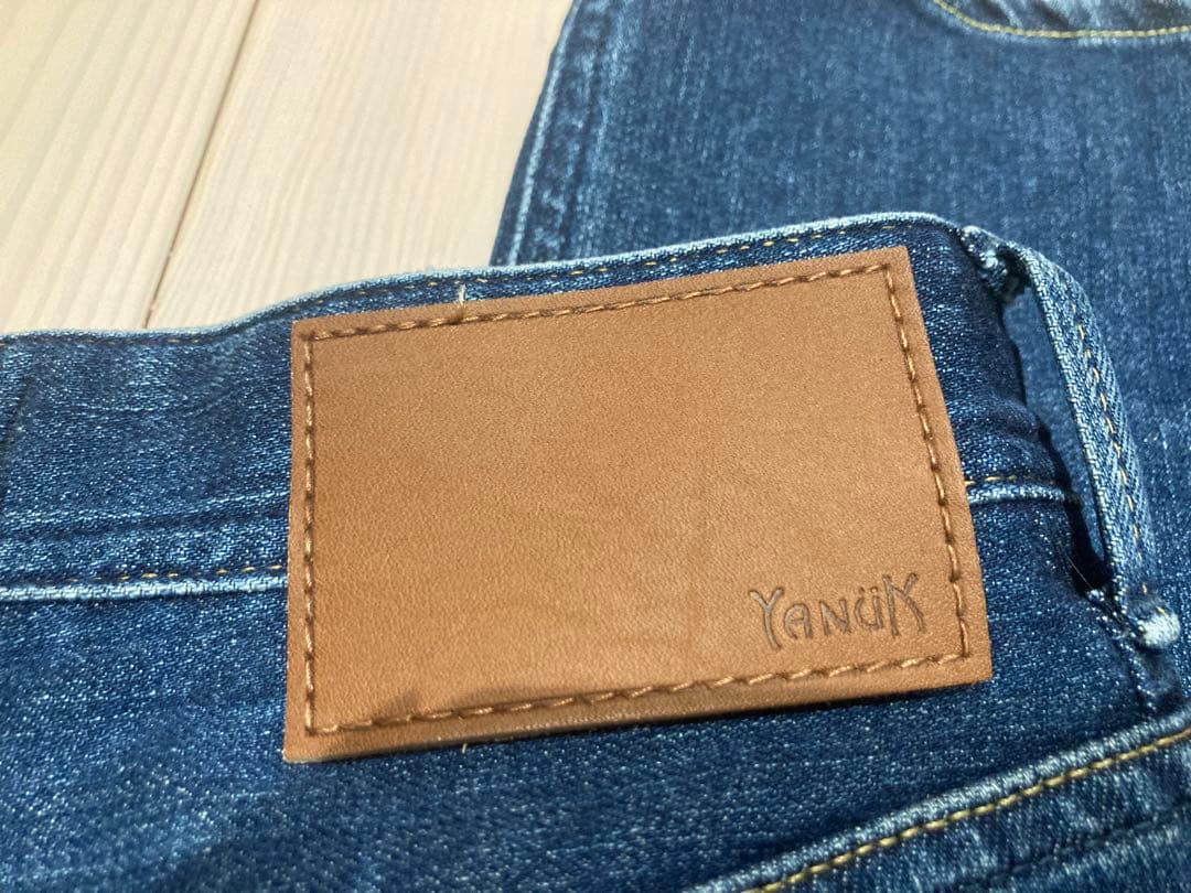 ヤヌーク yanuk ハイウエストルイーズ louise 25ストレート デニム