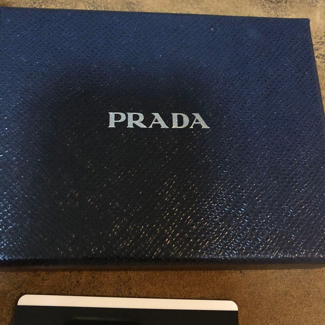 PRADA 二つ折り財布 1ML018 赤