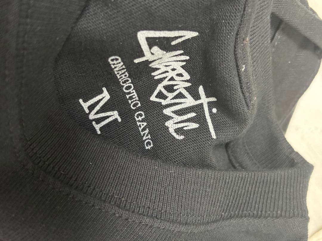 GNARCOTIC x XVI Tシャツ