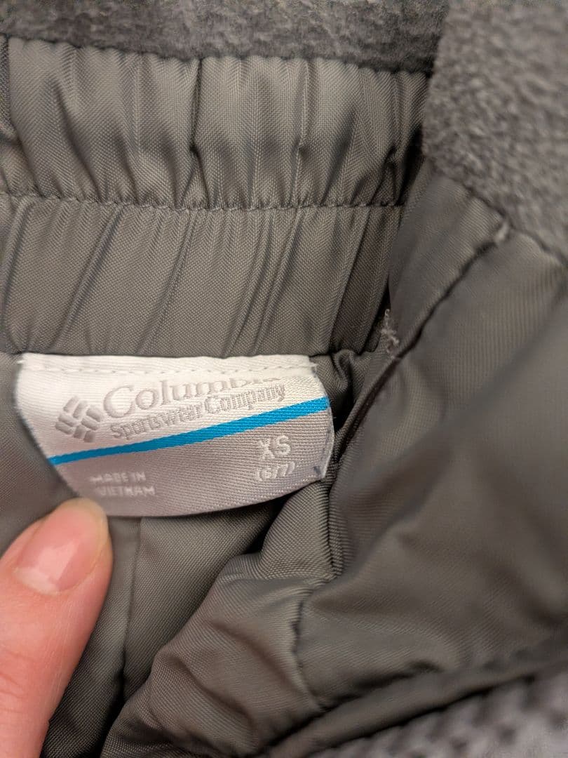 Columbia　スノーウェア上下セット　120cm