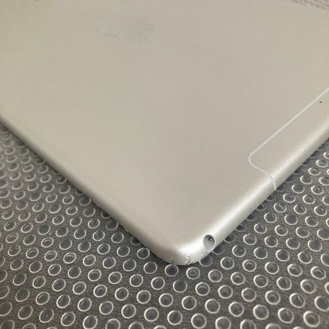 1079【早い者勝ち】電池ほぼ新品☆iPad Air3 64GB SIMフリー☆