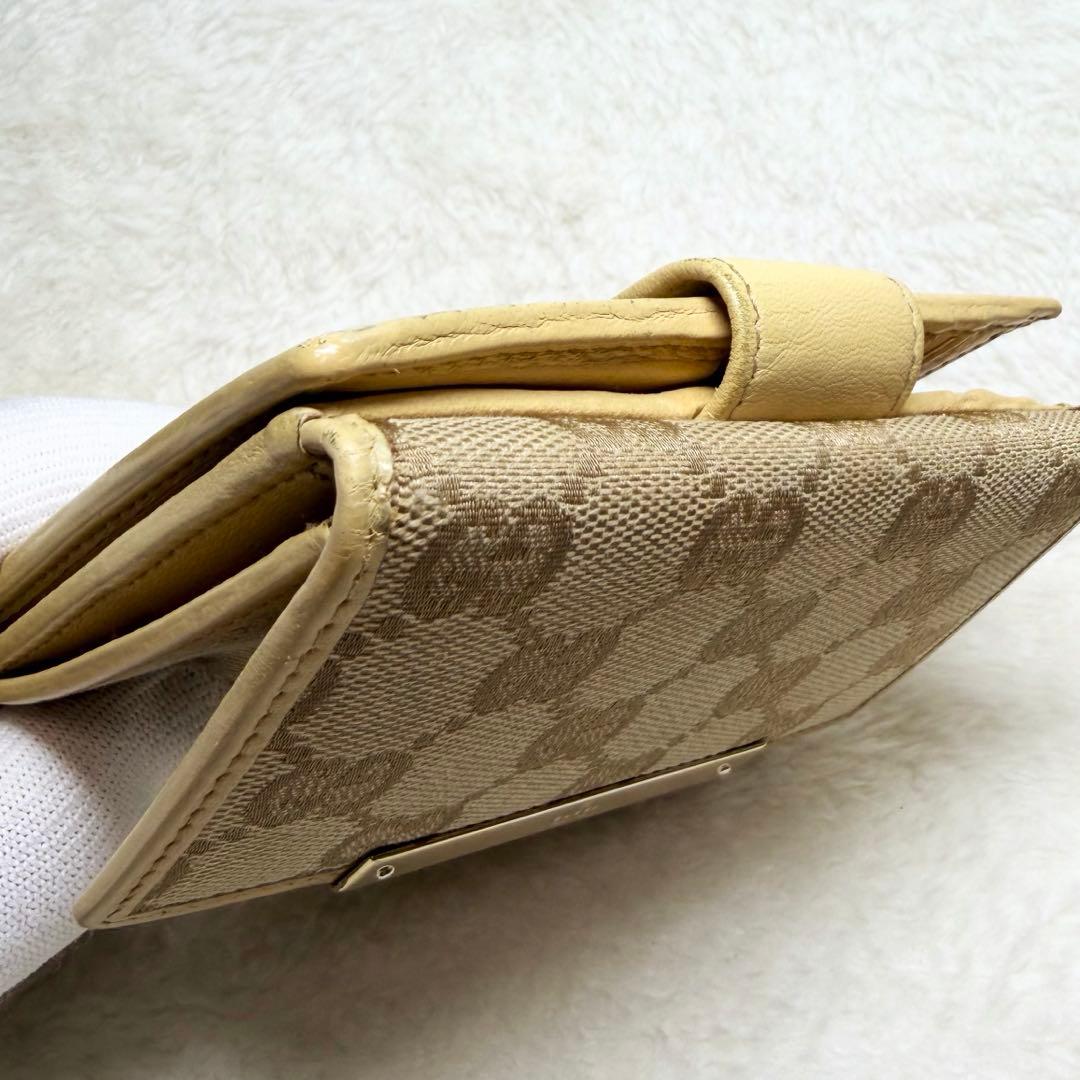 良品 GUCCI グッチGG柄 キャンバス　折り財布　金プレート ベージュ