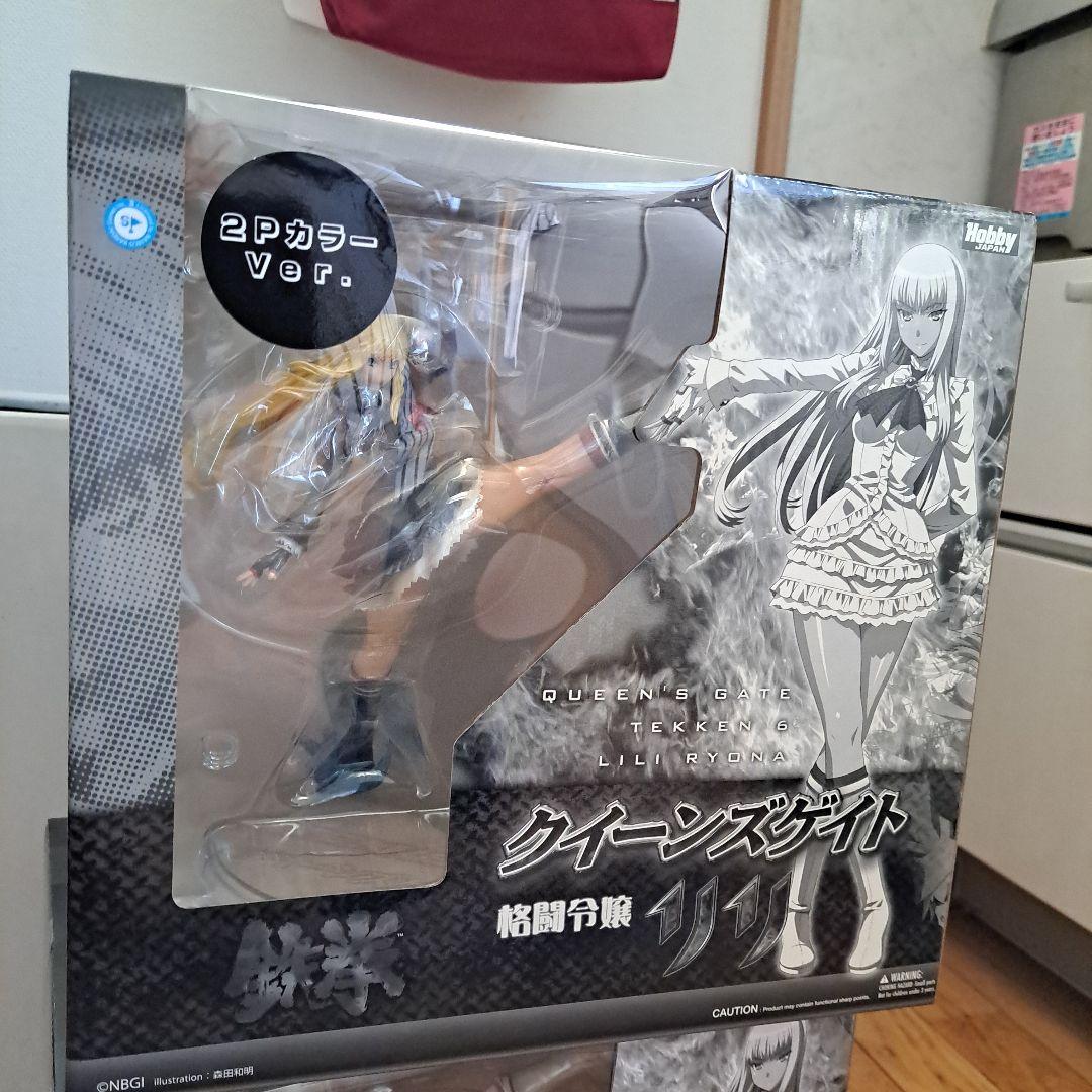 格闘令嬢 リリ 「クイーンズゲイト×鉄拳」 1/8 PVC製塗装済み完成品