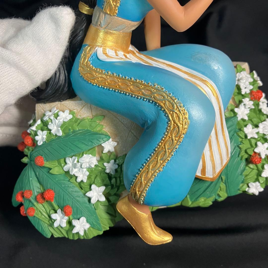 【匿名配送/新品】Disney/エネスコ/アラジン/ジャスミン/フィギュア/置物