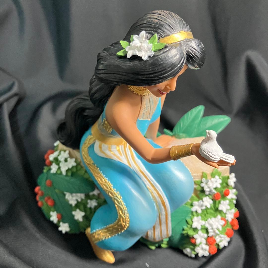 【匿名配送/新品】Disney/エネスコ/アラジン/ジャスミン/フィギュア/置物