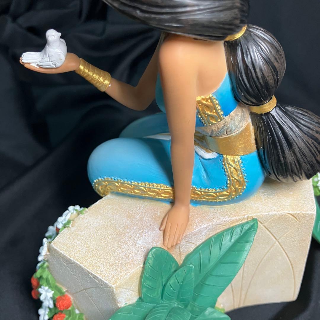 【匿名配送/新品】Disney/エネスコ/アラジン/ジャスミン/フィギュア/置物